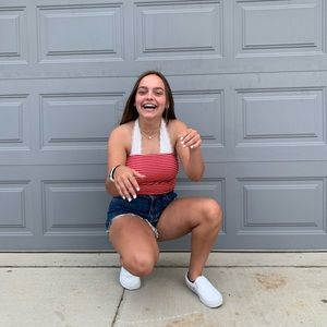 Meet your Posher, Brie